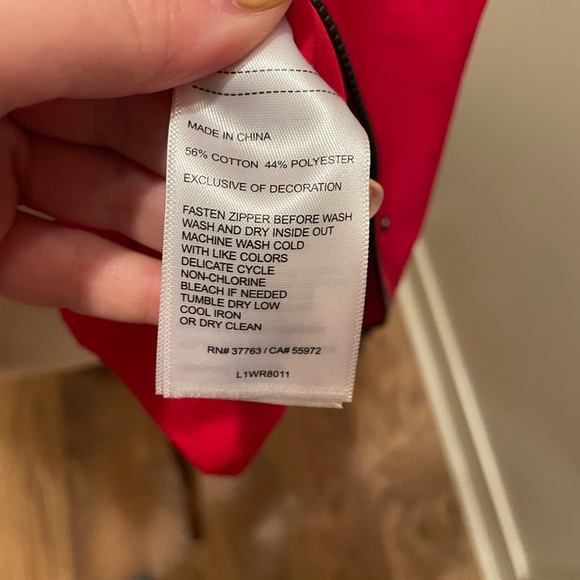 Laundry by Shelli Segal Red Jacket. - Picture 3 of 5